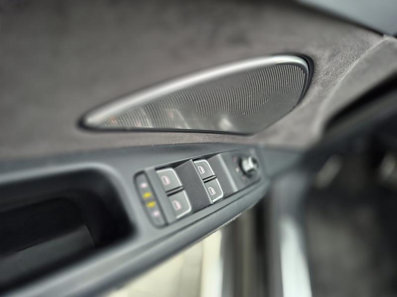 Car Thumb