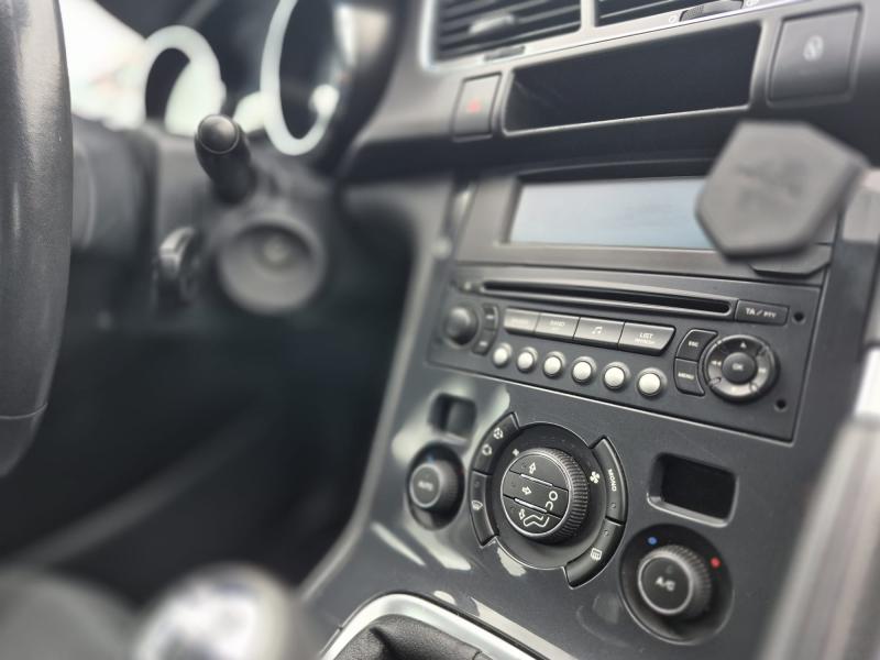 Car Thumb